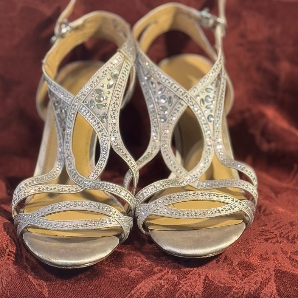 ANTONIO MELANI Silver Embellished Heels